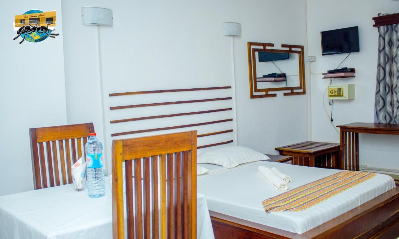 La Fourmi Hotel Нозі Бе Екстер'єр фото